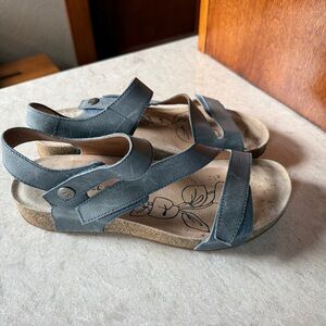 Josef Seibel Sandals * Riley 02 * Blue * Size 40 * Size 9 *